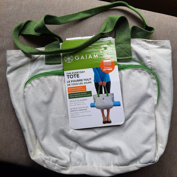 *NWT* GAIAM The Everyday Yoga Canvas Tote Beige Green - Picture 1 of 3